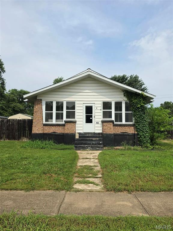 704 Camilla Street Property Photo 1