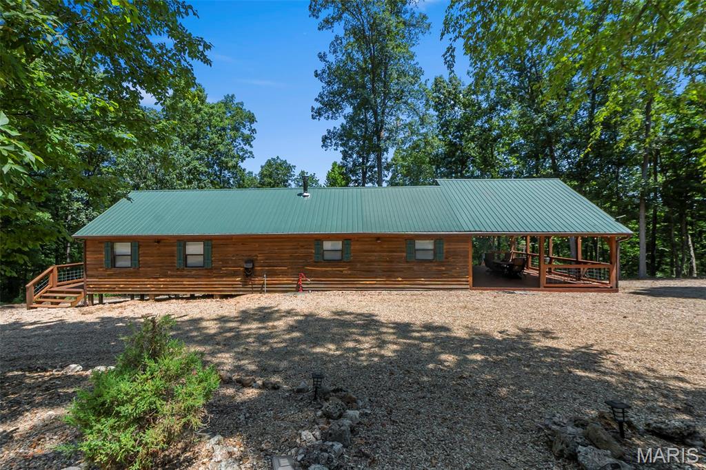 32 Riverview Property Photo 1