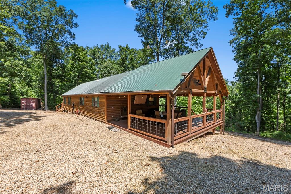 32 Riverview Property Photo 3
