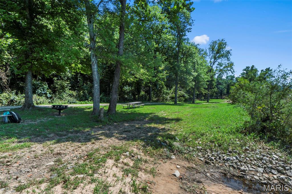 32 Riverview Property Photo 38