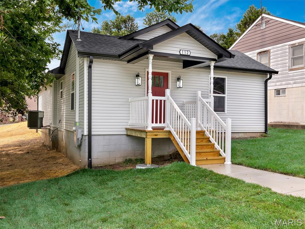 112 E Franklin Street Property Photo 3