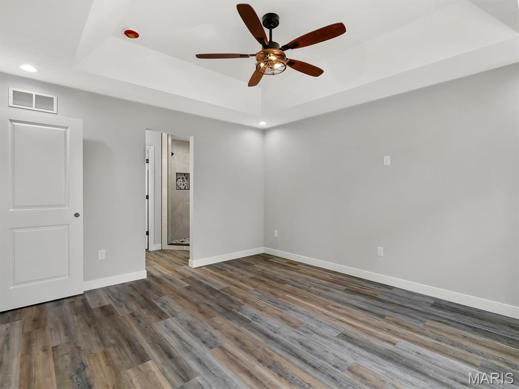 112 E Franklin Street Property Photo 20