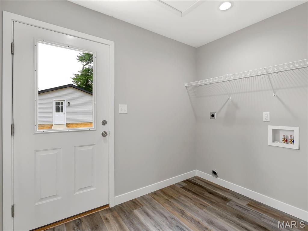 112 E Franklin Street Property Photo 30