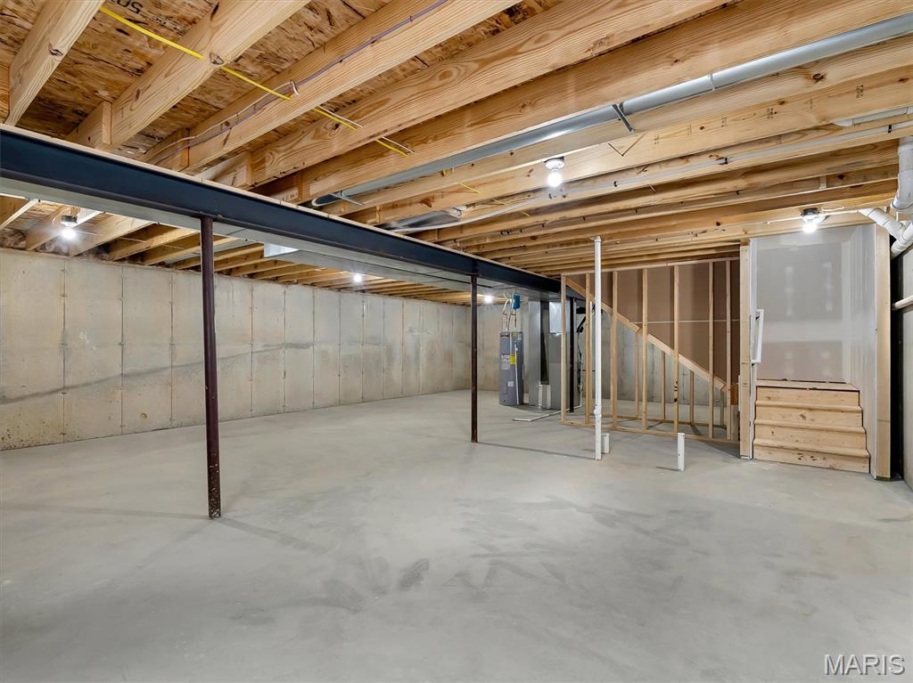 112 E Franklin Street Property Photo 39