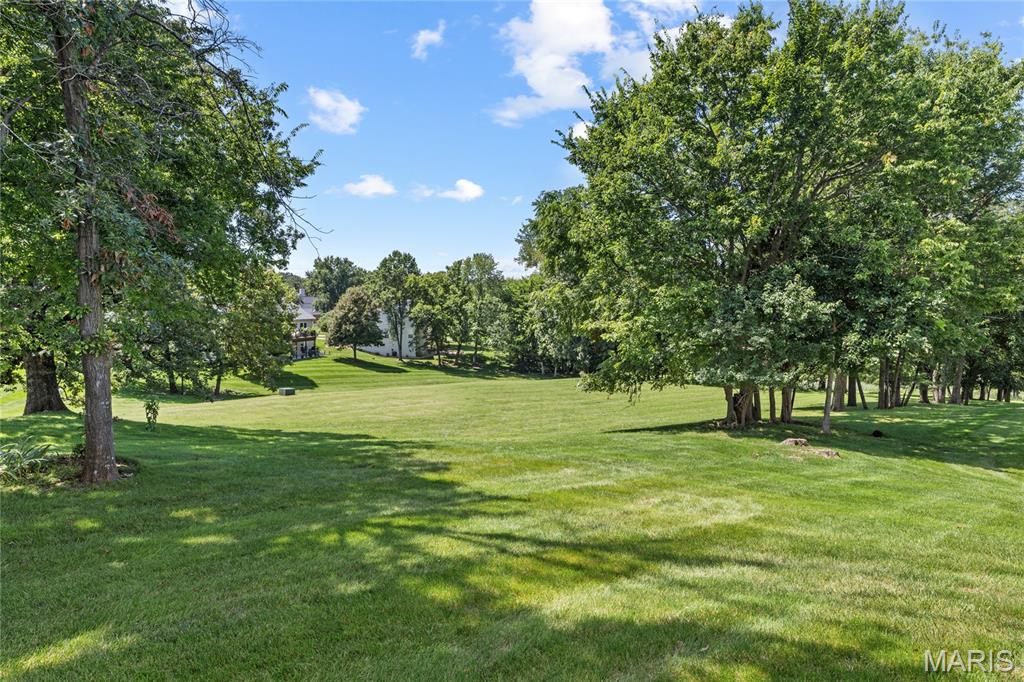 241 Greenburn Drive Property Photo 8