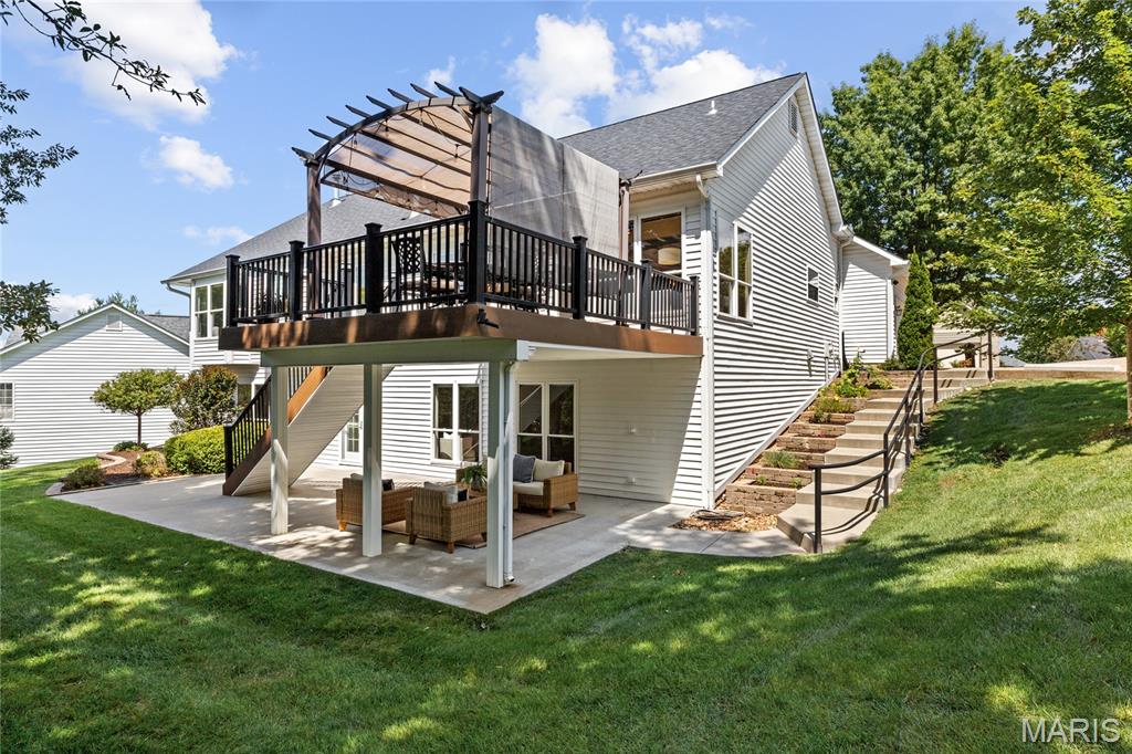 241 Greenburn Drive Property Photo 12