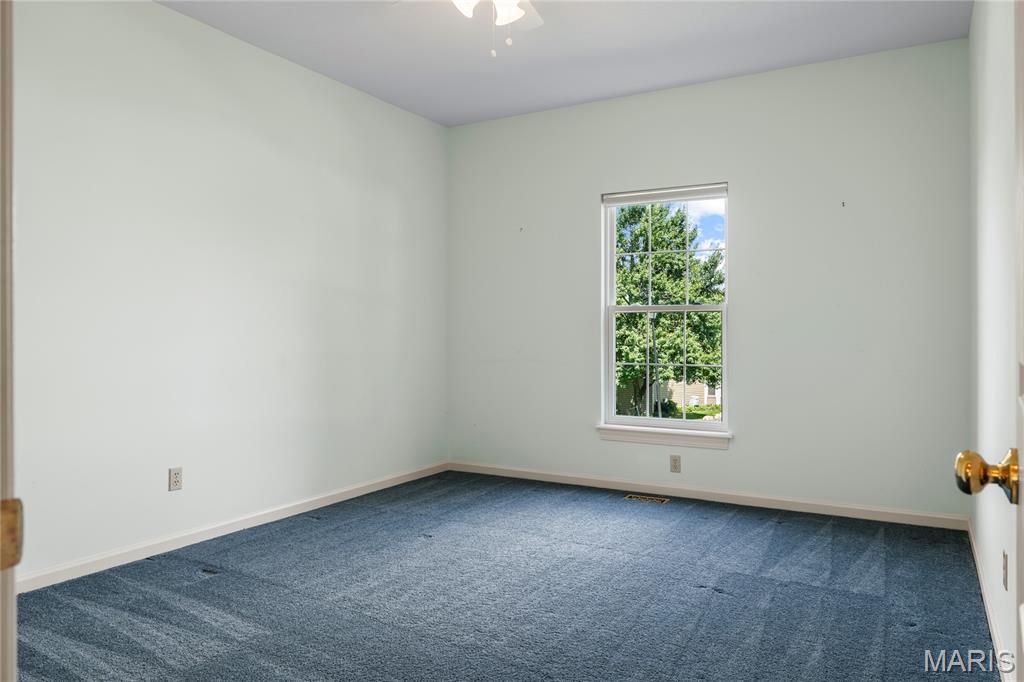 241 Greenburn Drive Property Photo 35
