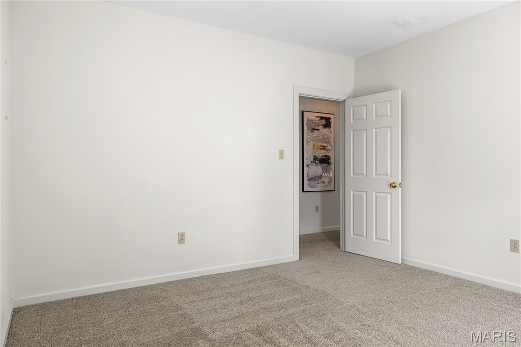 241 Greenburn Drive Property Photo 48