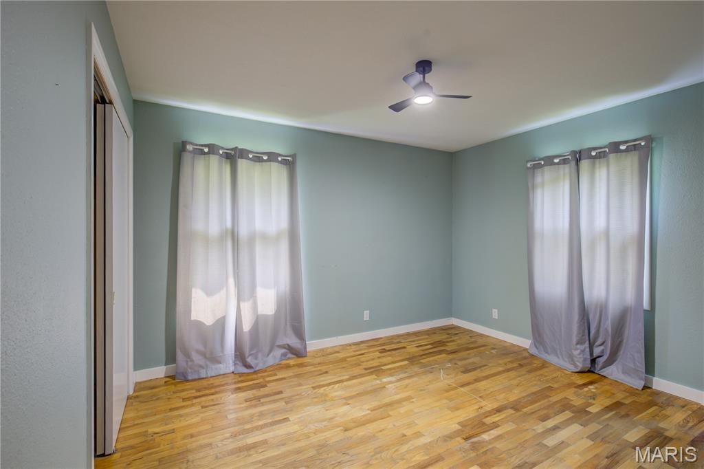 922 Hawthorn Drive Property Photo 6
