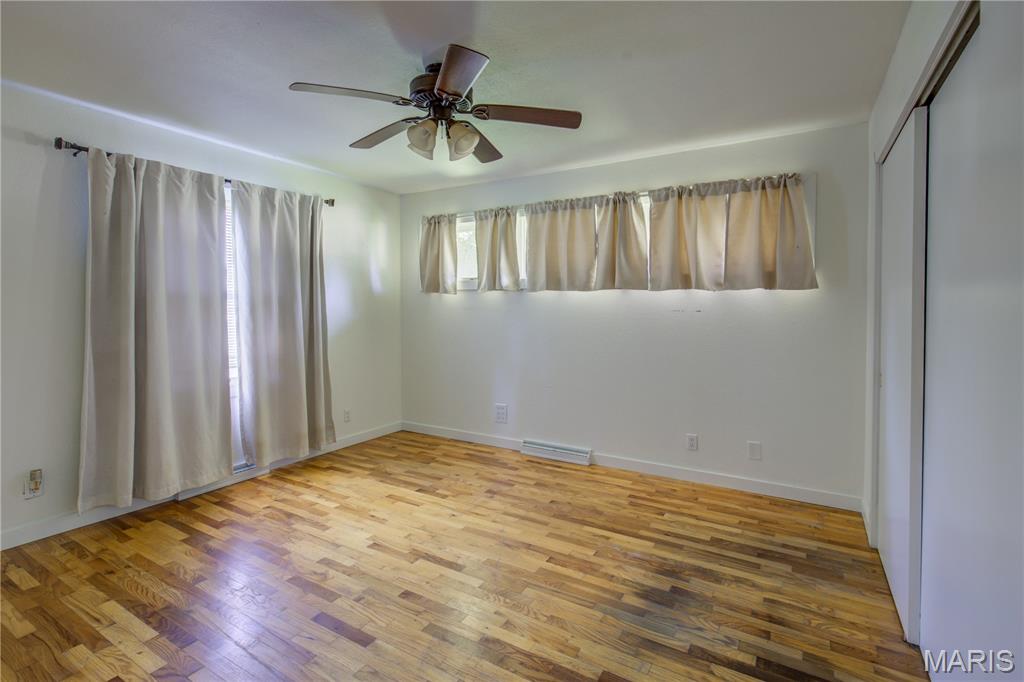 922 Hawthorn Drive Property Photo 7