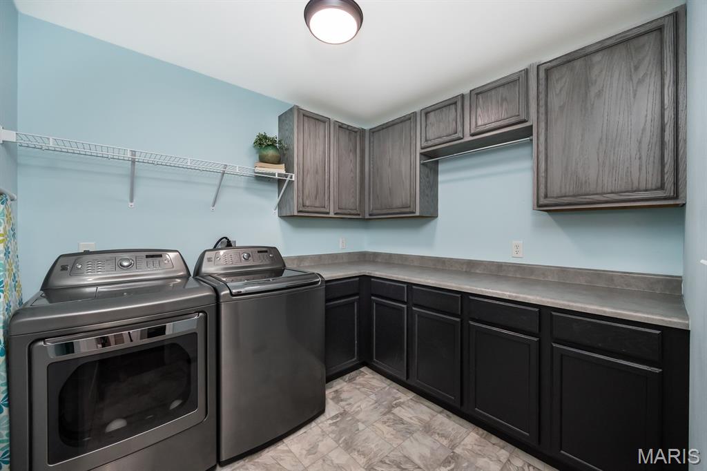 1444 Victoria Square Court Property Photo 22