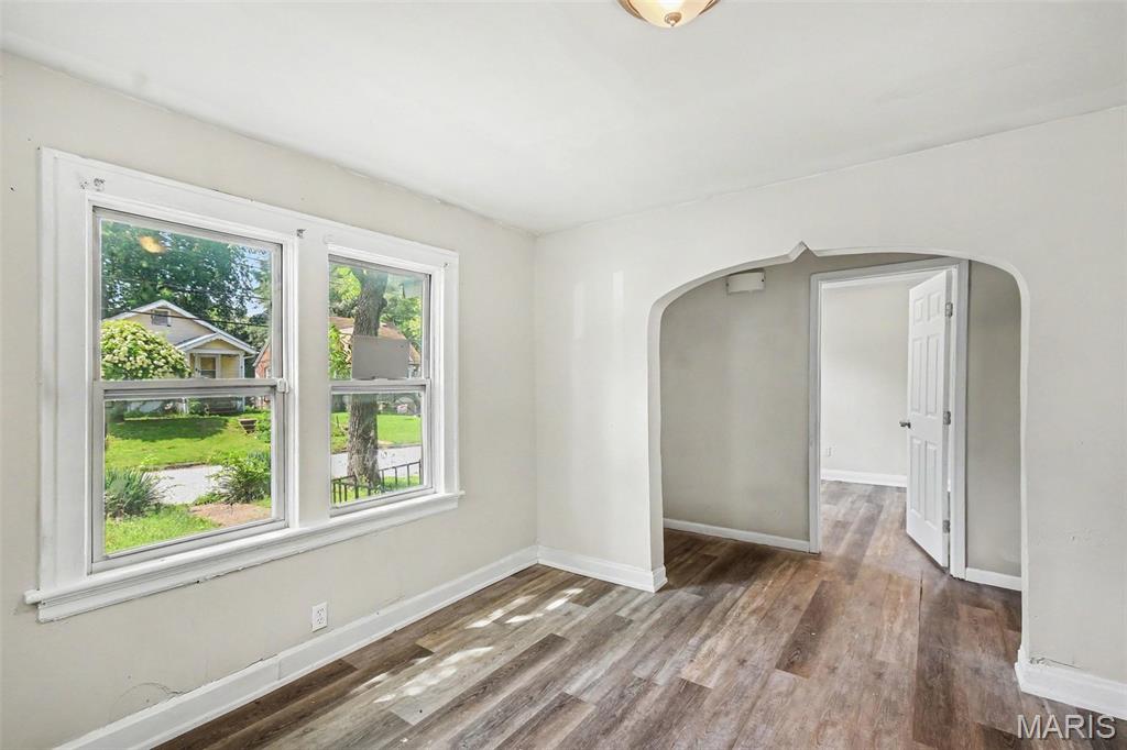831 Abston Street Property Photo 5
