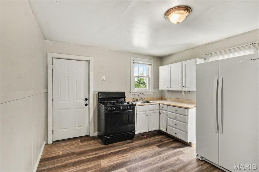 831 Abston Street Property Photo 6