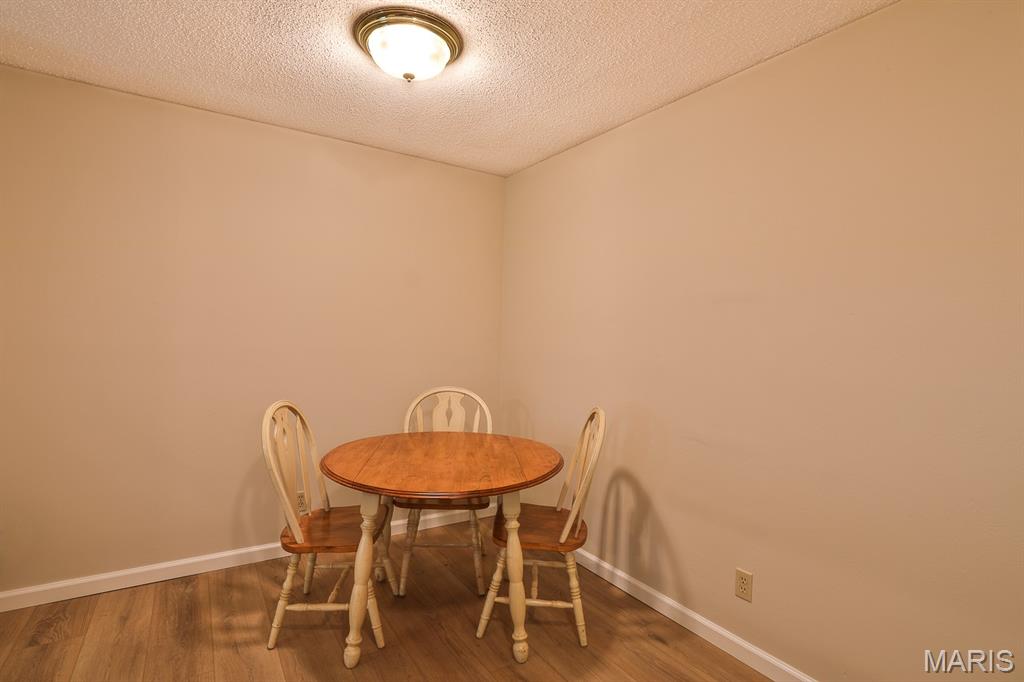 1615 Summergate Parkway M Property Photo 11