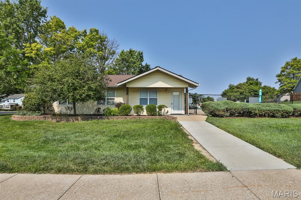 1615 Summergate Parkway M Property Photo 23
