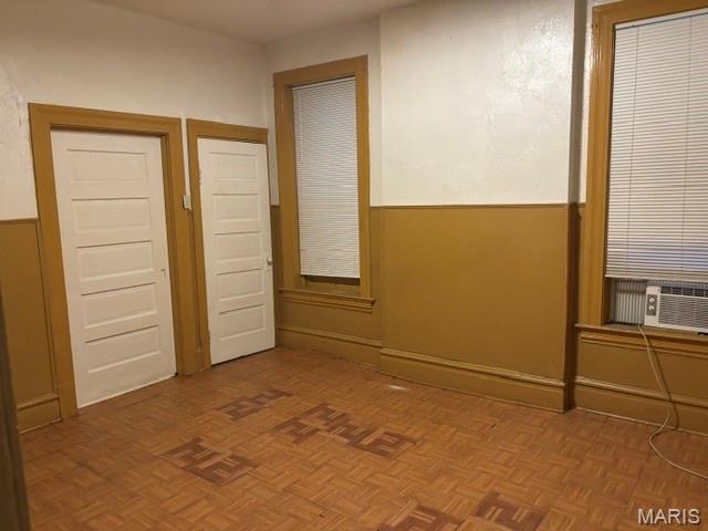 5127 Page Boulevard Property Photo 7