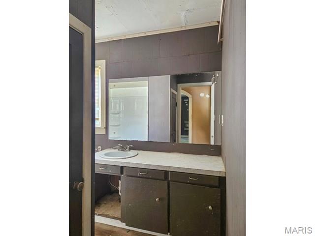 1907 E Parkview Property Photo 13