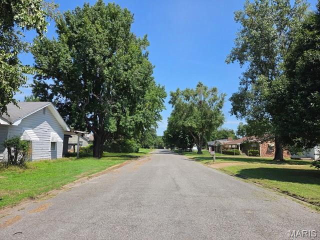1907 E Parkview Property Photo 25