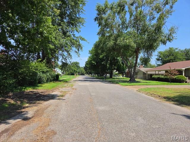1907 E Parkview Property Photo 26