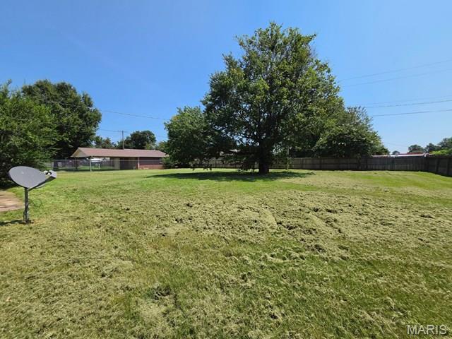 1907 E Parkview Property Photo 29