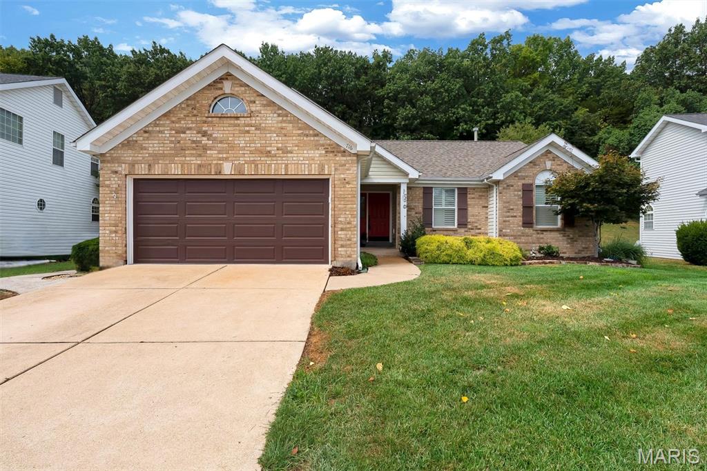 716 Vista Glen Court Property Photo 1