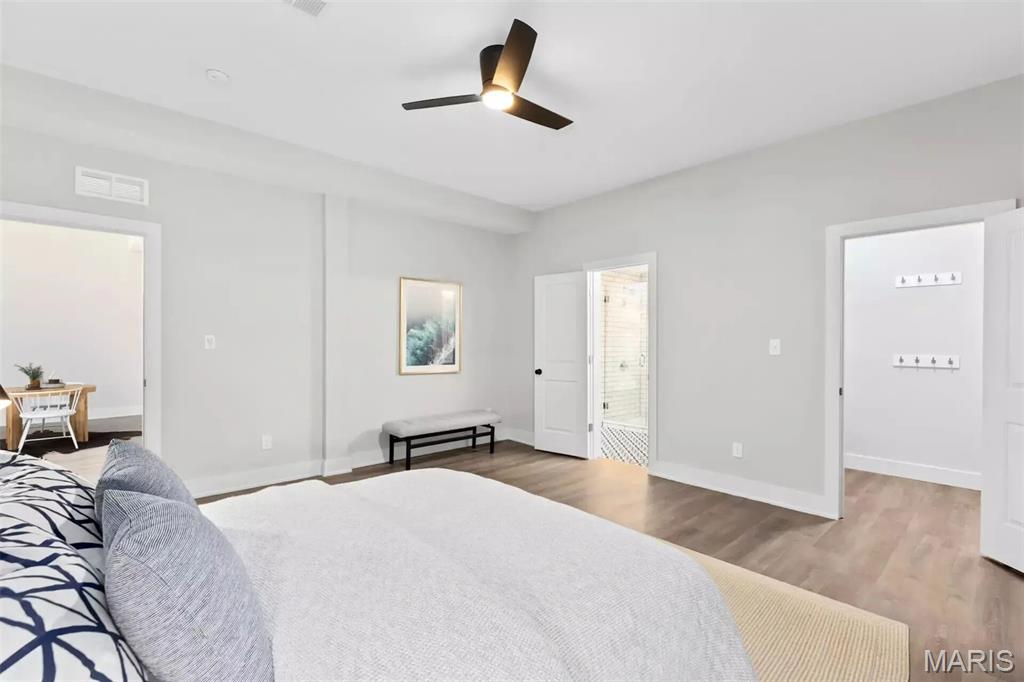 6201 Arsenal Street Property Photo 8