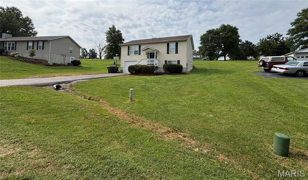 6224 Yellow Brick Road Property Photo 3