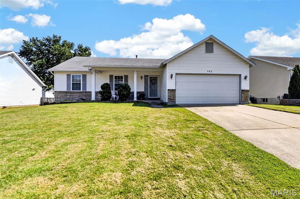 582 Prentice Drive Property Photo 1