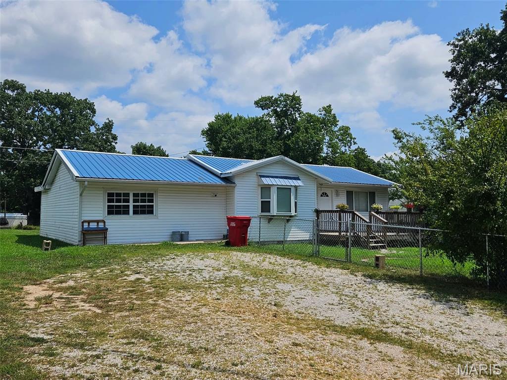 22054 Hwy Y Property Photo 1