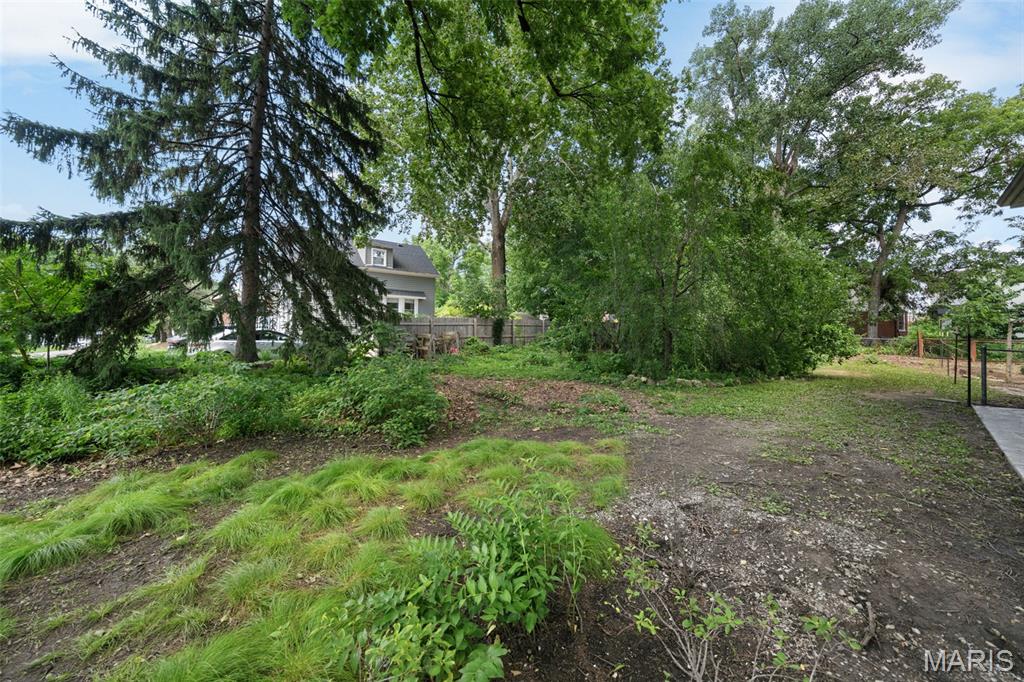 2624 Margarette Avenue Property Photo 1