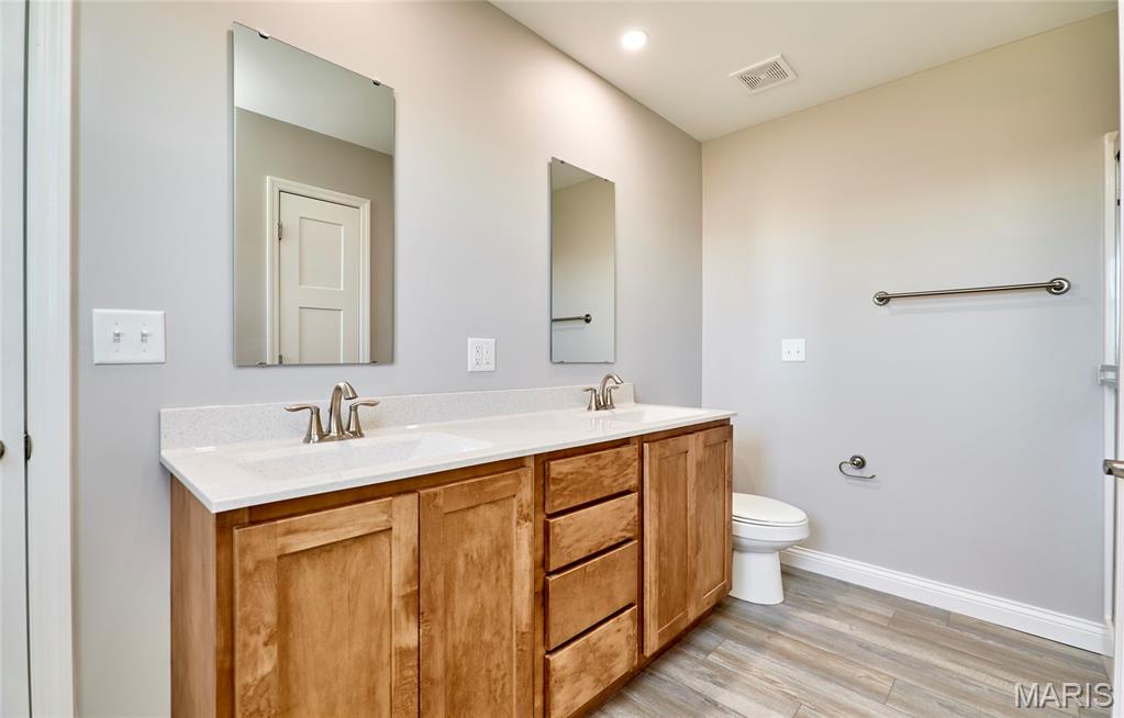 131 Peruque Creek Manor Property Photo 35