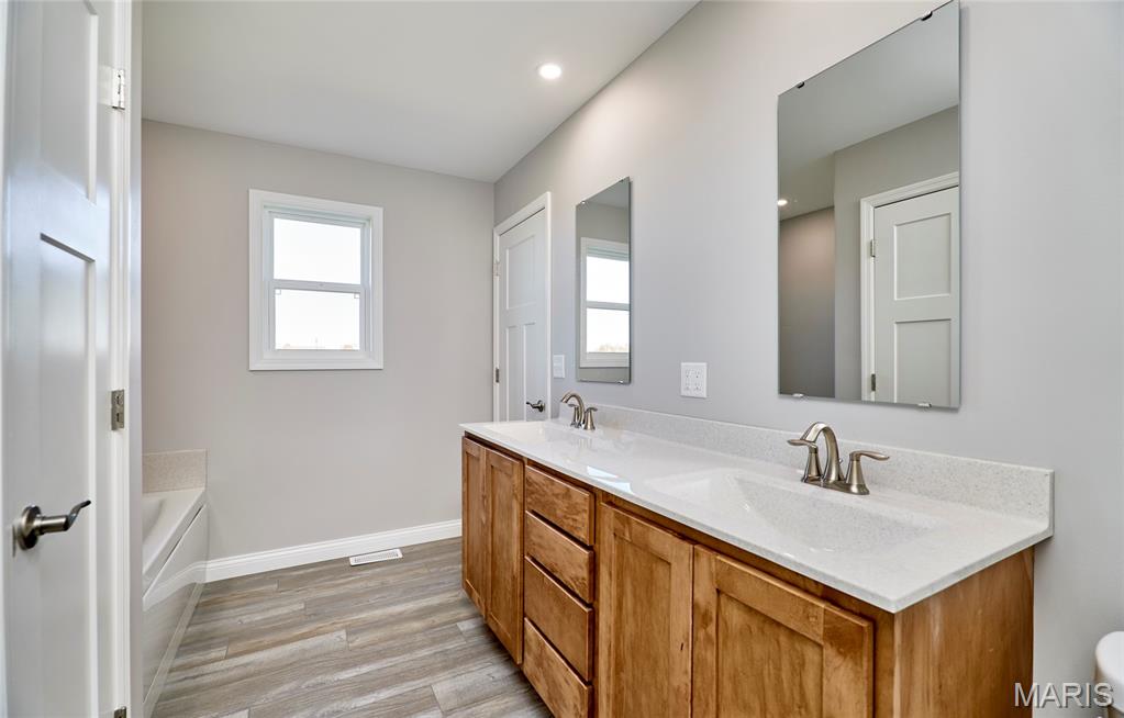 131 Peruque Creek Manor Property Photo 38