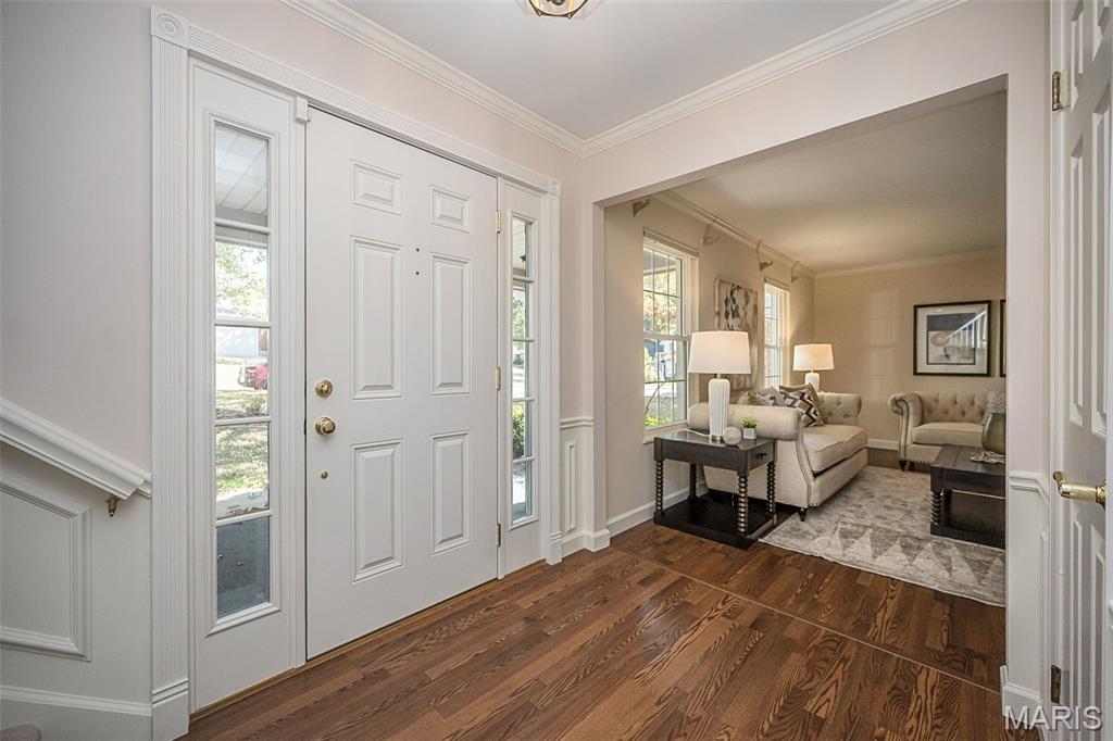 1524 Pheasant Ridge Drive Property Photo 4