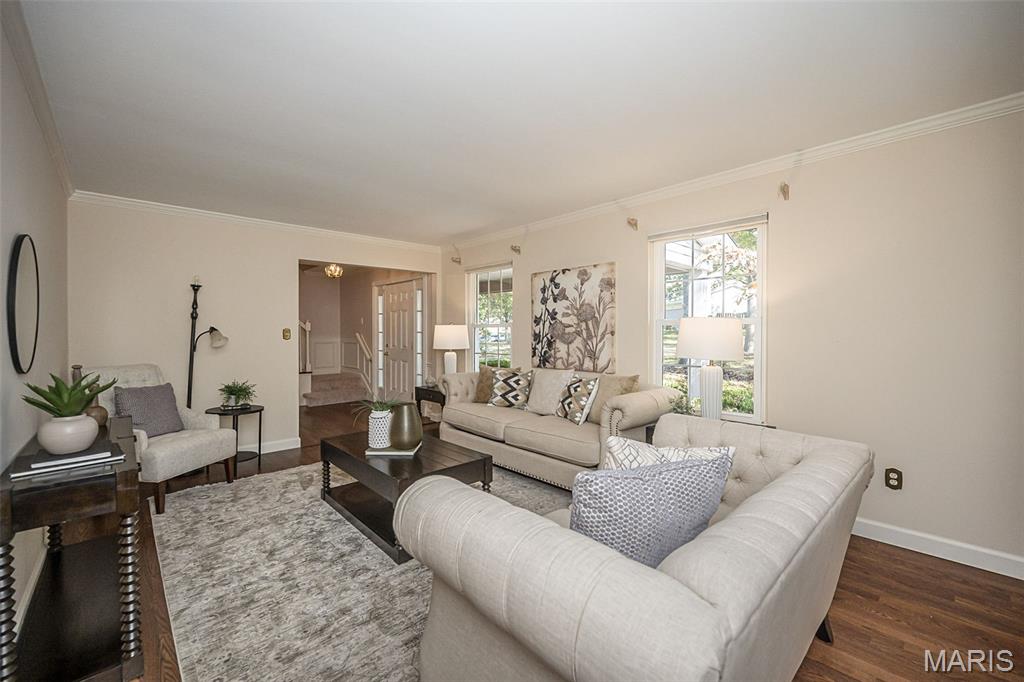 1524 Pheasant Ridge Drive Property Photo 8
