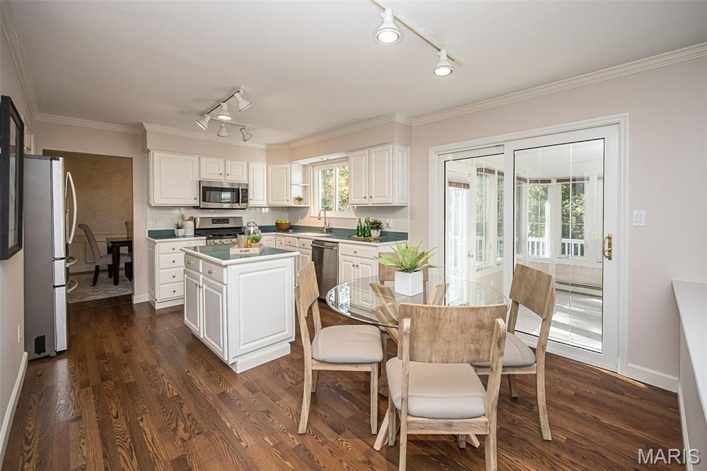 1524 Pheasant Ridge Drive Property Photo 22