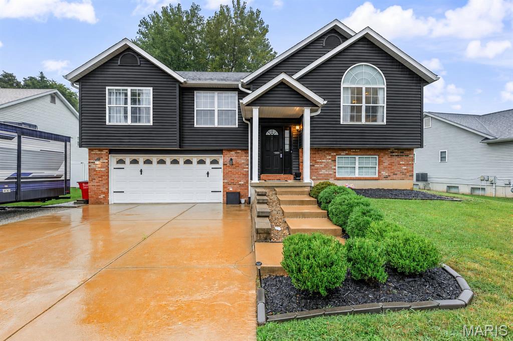104 Williamsburg Drive