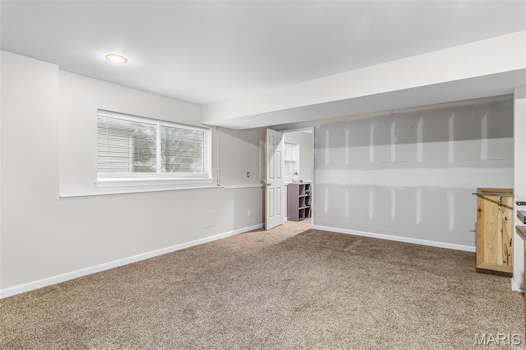 104 Williamsburg Drive Property Photo 22