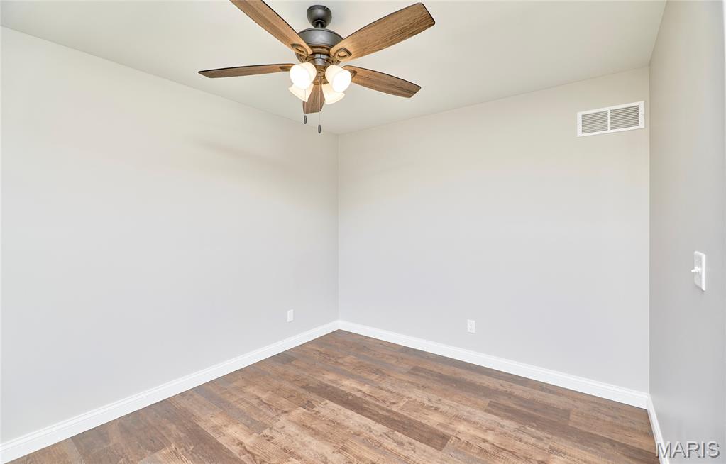 127 Peruque Creek Manor Property Photo 22