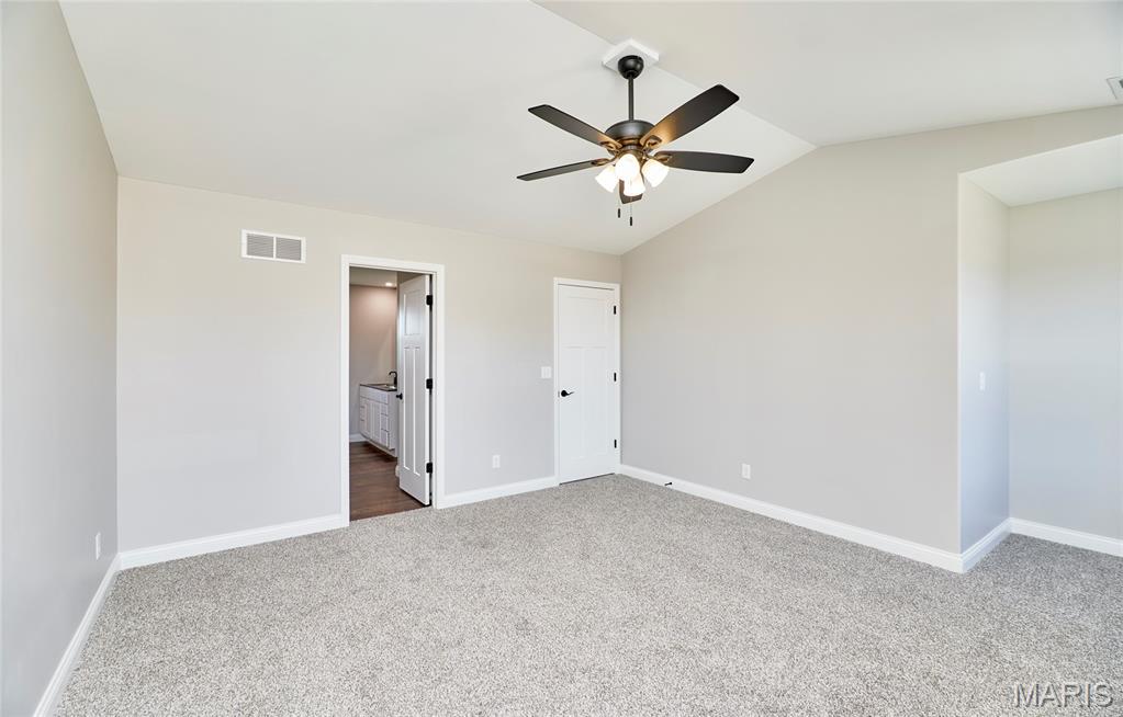 127 Peruque Creek Manor Property Photo 30