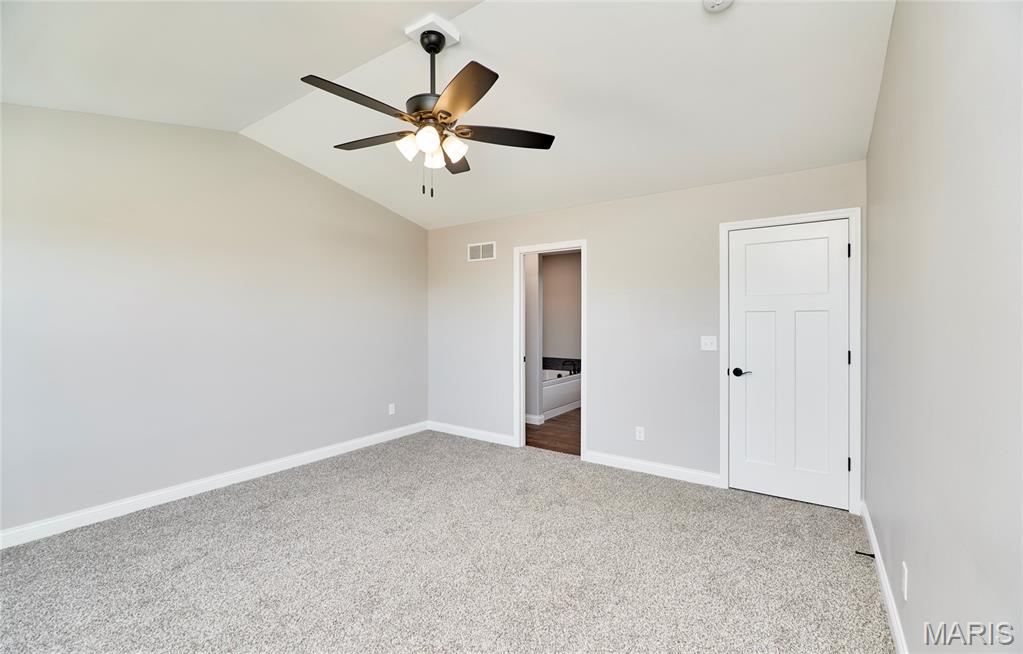 127 Peruque Creek Manor Property Photo 32
