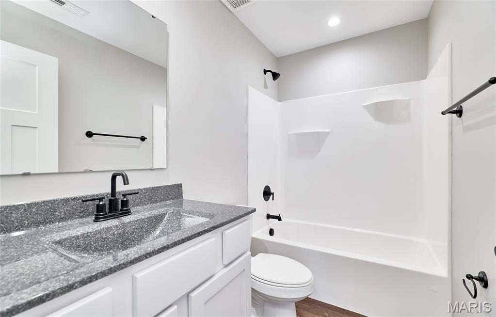 127 Peruque Creek Manor Property Photo 43