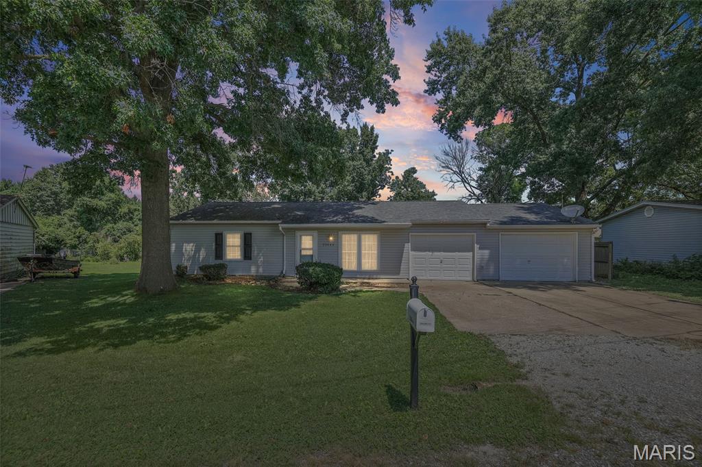 33844 Woodgate Court Property Photo 2
