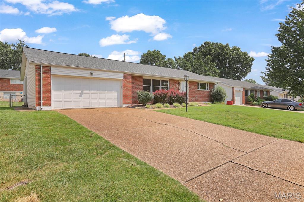 6019 Ranchwood Drive Property Photo 3