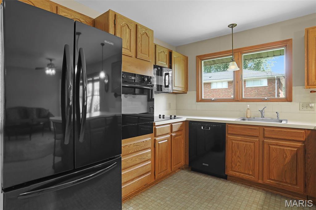 6019 Ranchwood Drive Property Photo 12