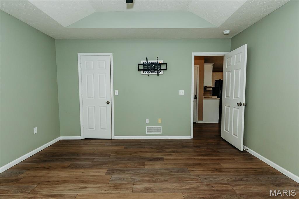 20230 Harlequin Lane Property Photo 24