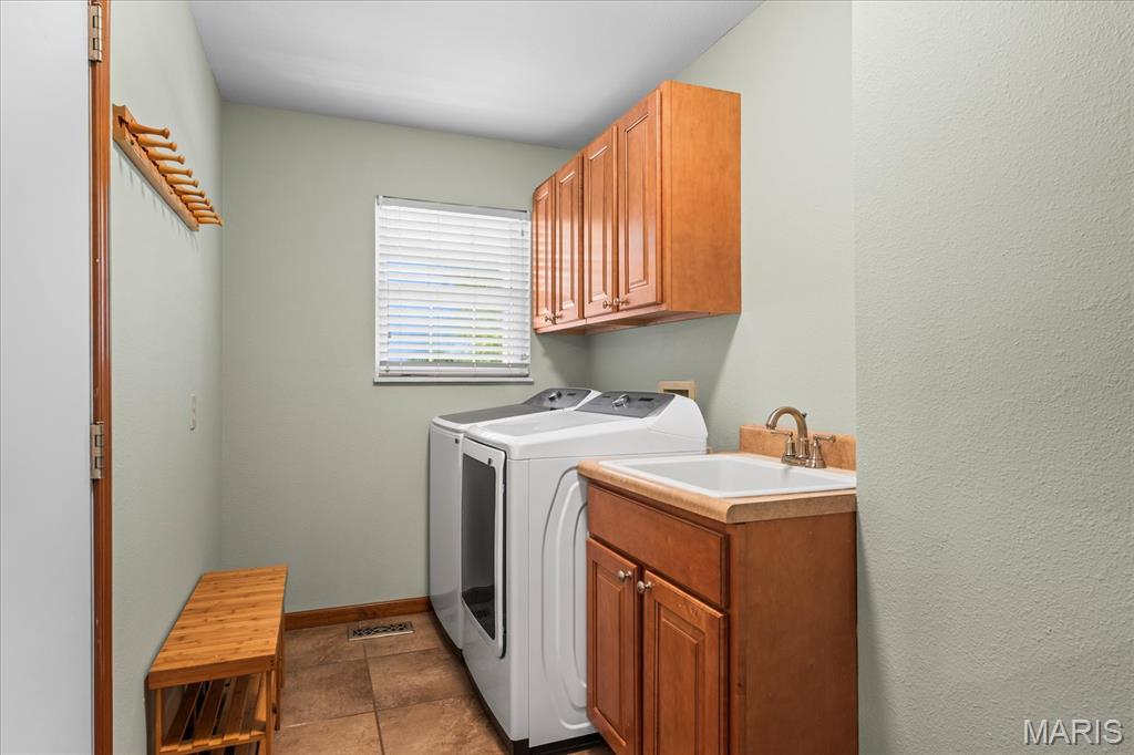 4301 Woodfield Place Property Photo 17
