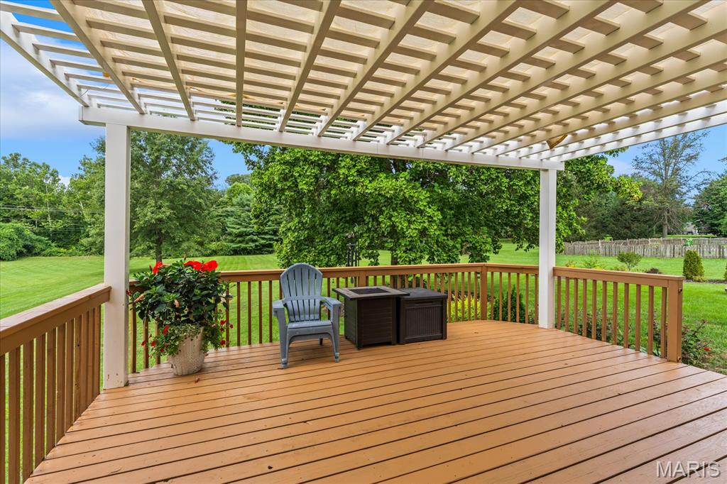 4301 Woodfield Place Property Photo 23