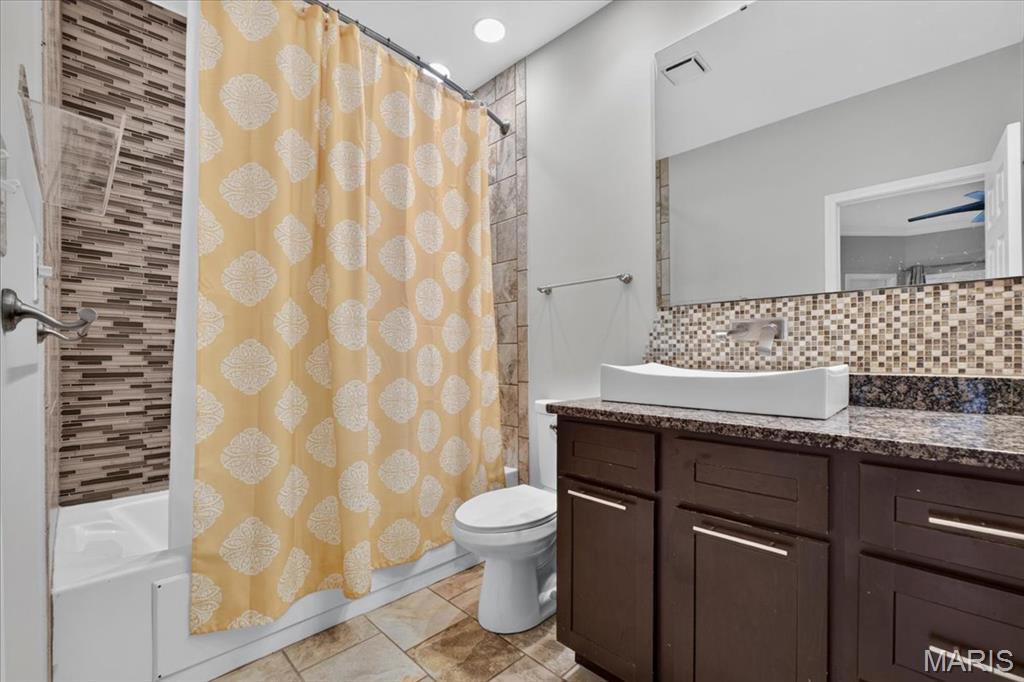 4465 W Pine Boulevard 19 Property Photo 20