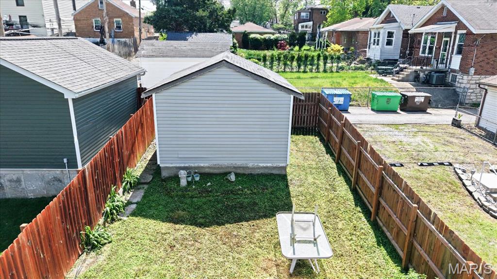 6222 Carlsbad Avenue Property Photo 4