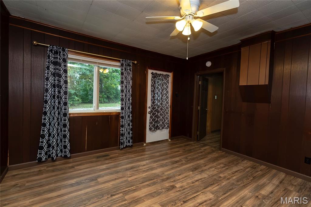26048833 Property Photo 8